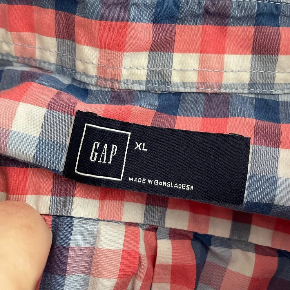 Gap size XL button down 100% cotton